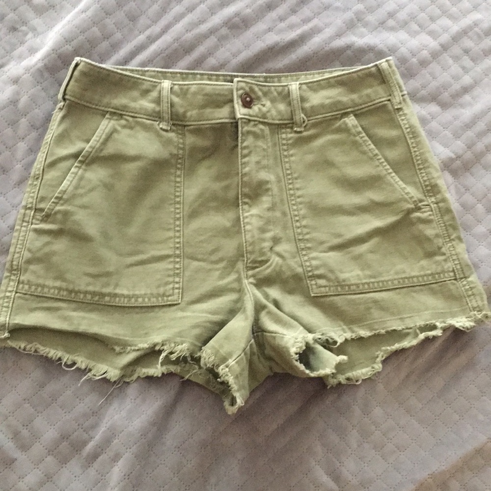 Army green A&F shorts